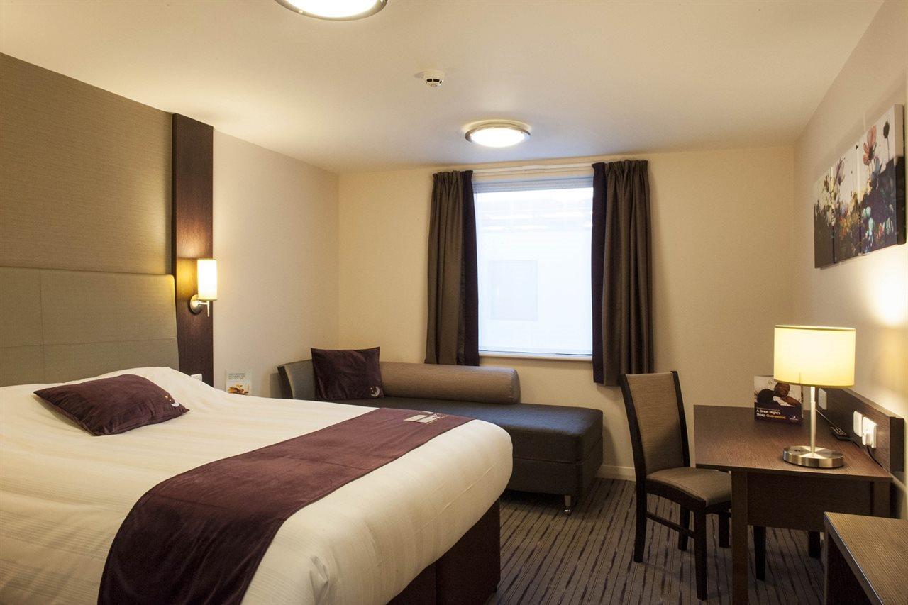 Premier Inn Bath City Centre Eksteriør billede