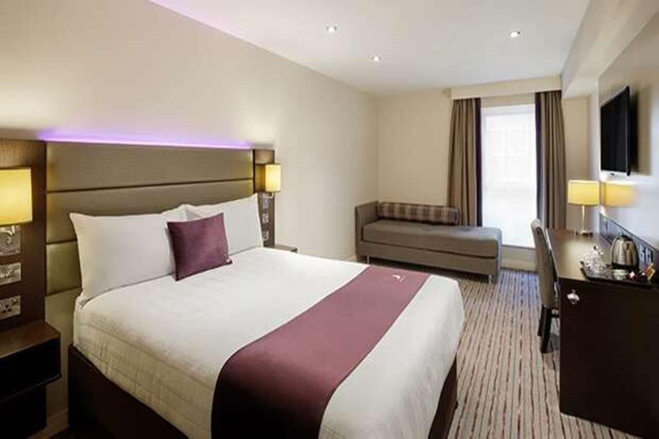 Premier Inn Bath City Centre Eksteriør billede